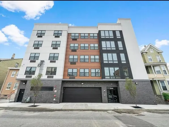 242 Spring St, Paterson, NJ