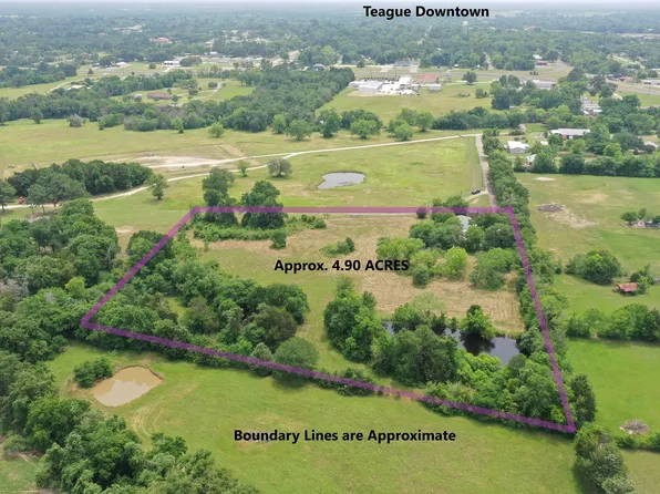 400 Matthew Ln, Teague, TX 75860