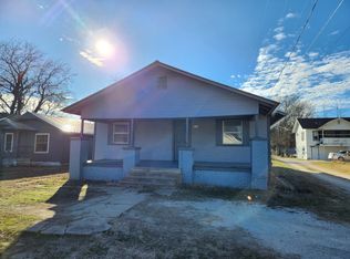 415 S Johnston St, Ada, OK 74820