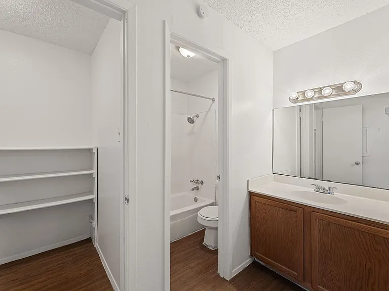 Patton Apartments — Photo 28