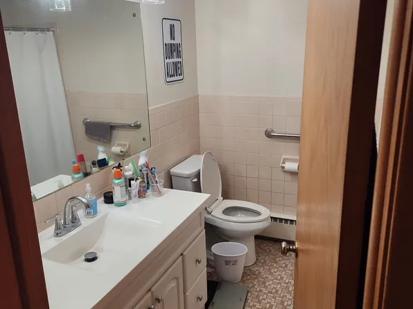 2088 Fry St #1, Saint Paul, MN 55113