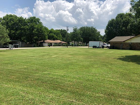 2nd image of 2907 Waterwood Ct