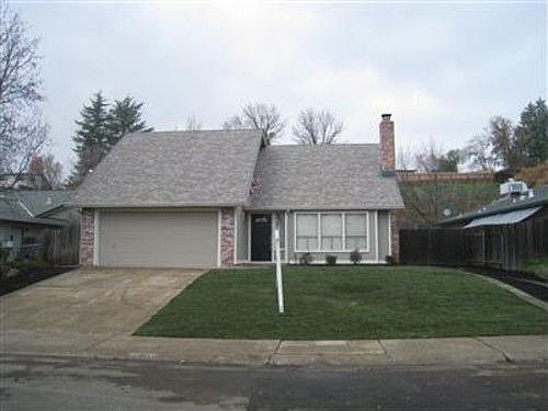 1st image of 2457 Pinnacles Dr