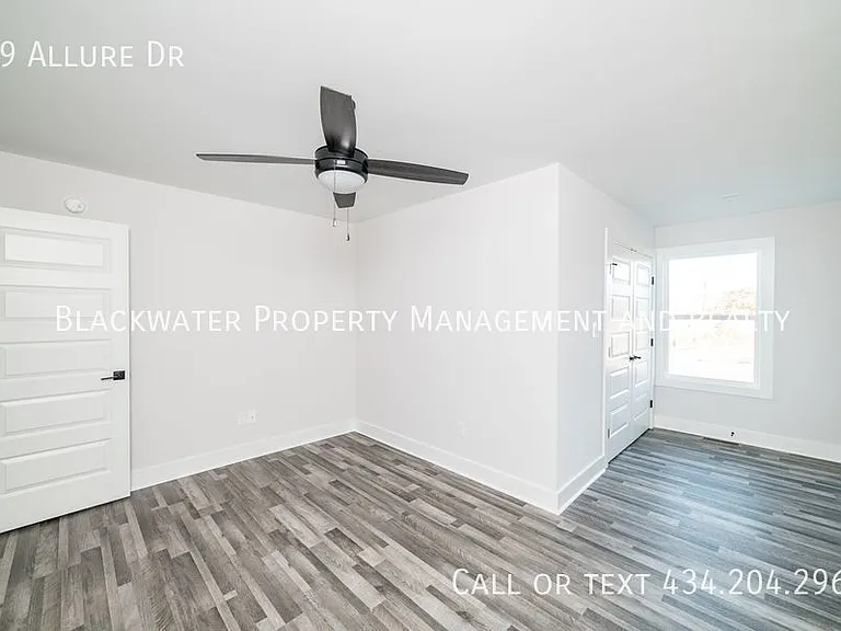 69 Allure Dr — Photo 37