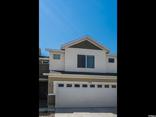 1st image of 755 W Gallant Dr
