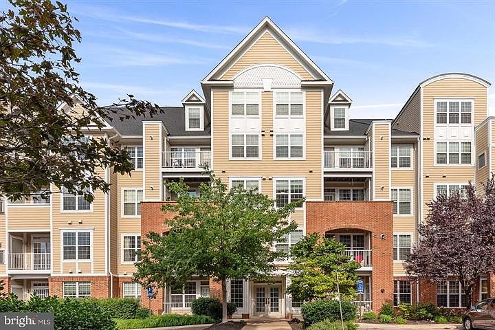 1st image of 2710 Bellforest Ct APT 411