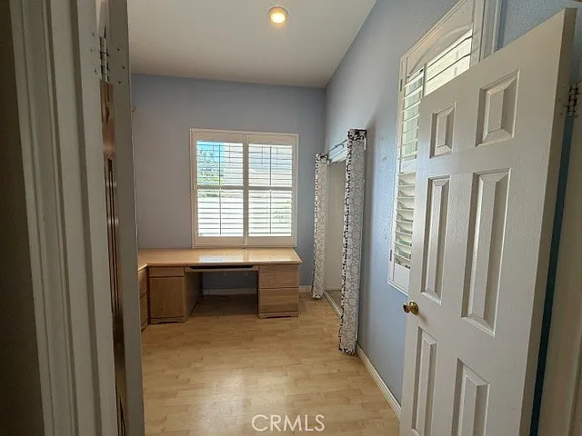 3 bed, 1948 sqft, $4,500 — Photo 3