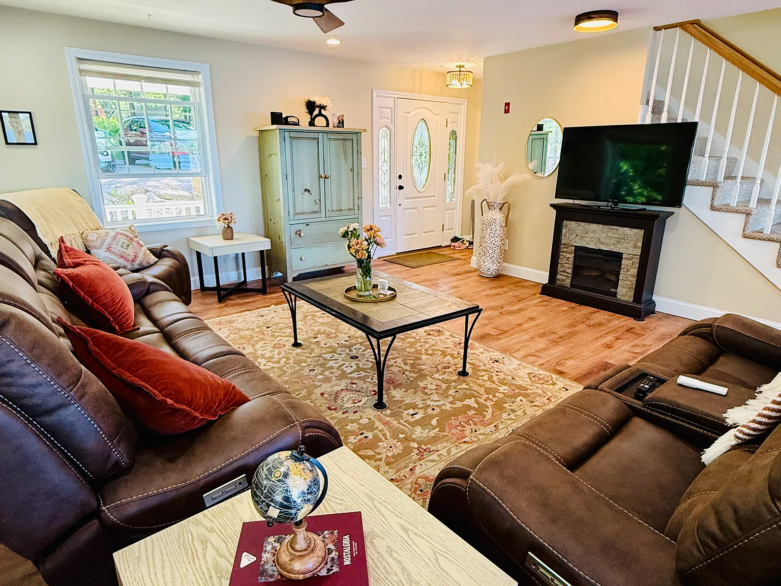 167 Camelot Shore Dr — Photo 1