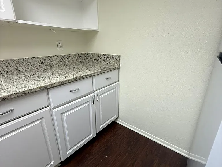423 Sheoah Blvd #14 — Photo 3