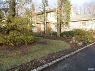 20 Brittany Rd, Montville, NJ 07045