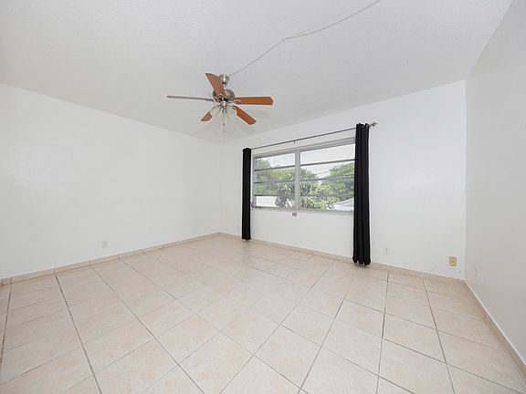 2nd image of 1855 Plunkett St APT 101