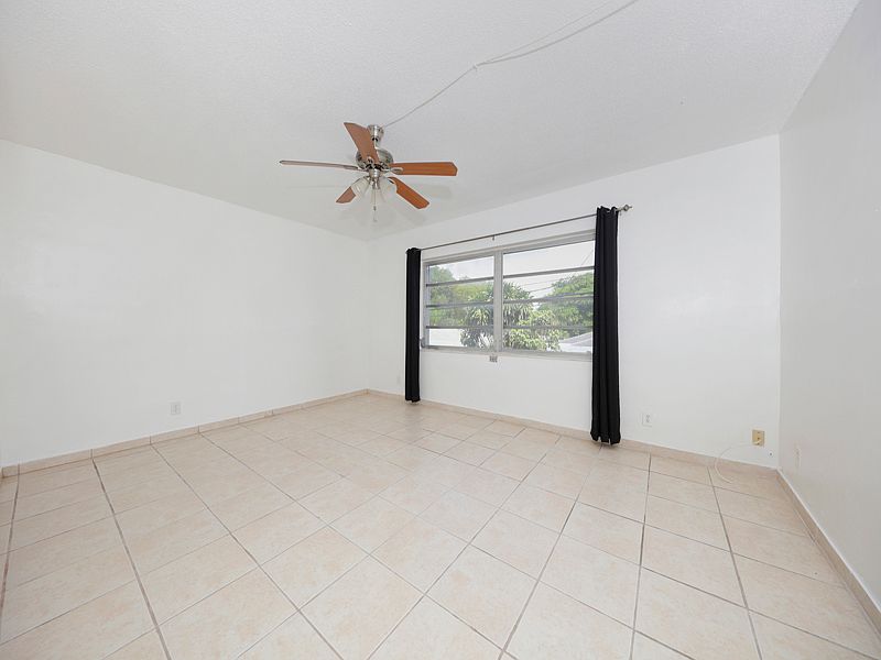 1st image of 1855 Plunkett St APT 206