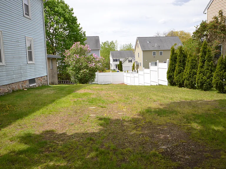 75 Beacon St #1 — Photo 21