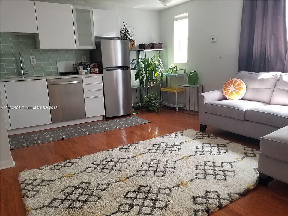 1st image of 1542 Drexel Ave APT 306