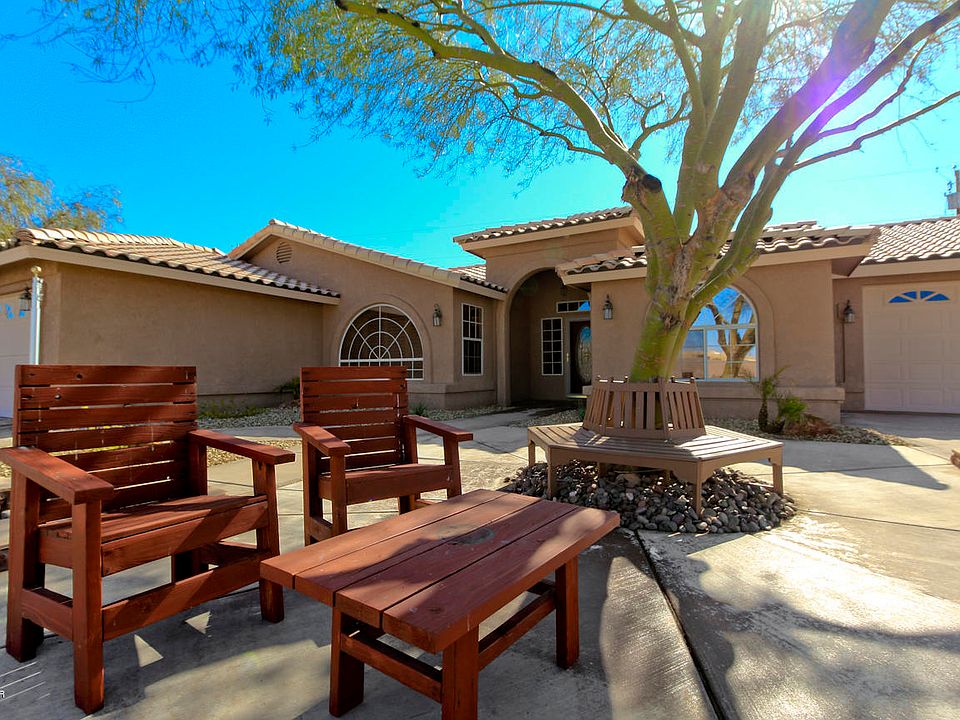 1st image of 3010 Saddleback Dr