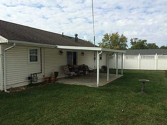 4th image of 488 Weinland St