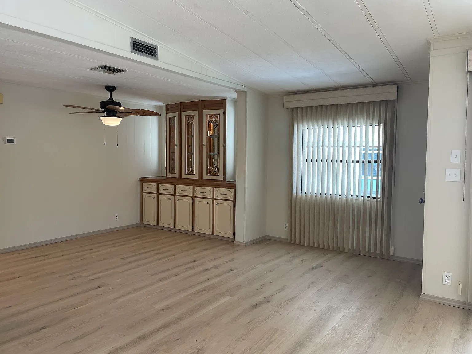 2 bed, 1368 sqft, $900 — Photo 1