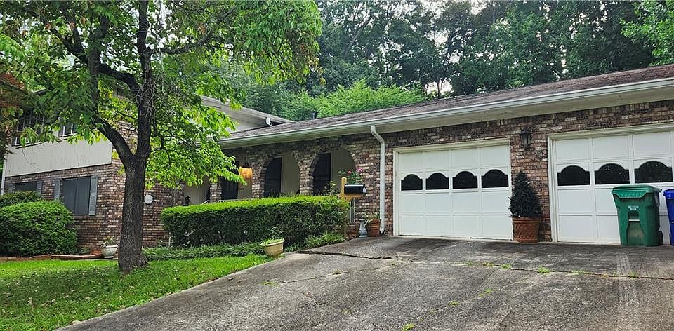 1st image of 3793 Fox Glen Ct