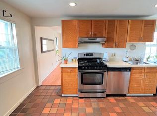 139 Oak St, Newton, MA 02464