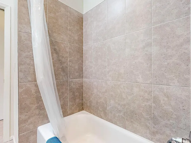 4204 Vida Verde Ln NE — Photo 20
