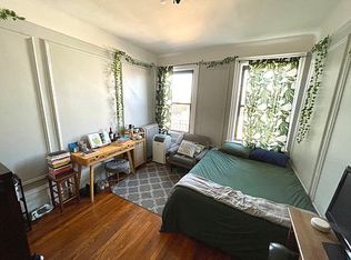 43-35 44th St #4B, Sunnyside, NY 11104