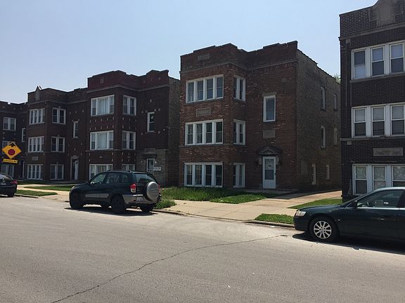 2nd image of 327 Memorial Dr