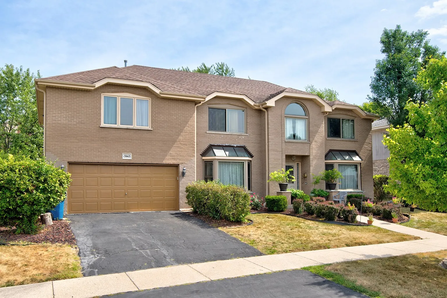 13863 Logan Dr photo 1