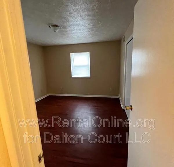 1814 Dalton Ct #8 — Photo 6