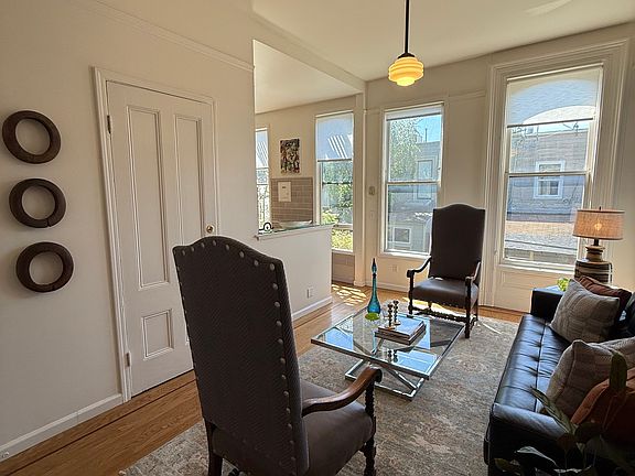 2nd image of 3025 21st St APT 6