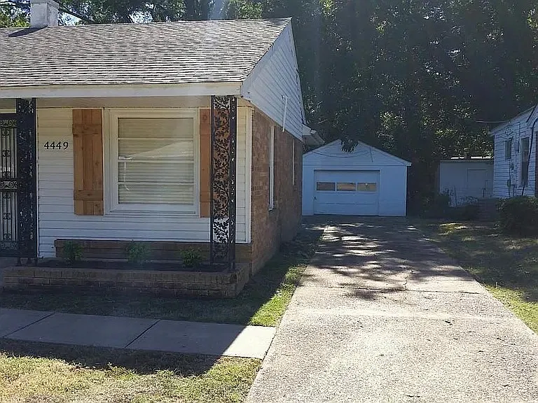 3 bed, 1600 sqft, $1,700 — Photo 3