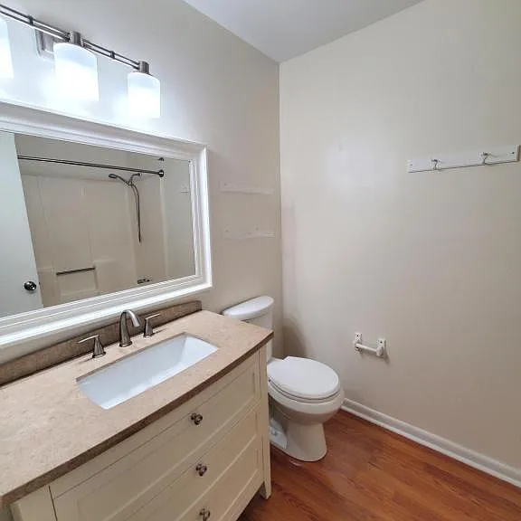 314 E Emerald Dr — Photo 12