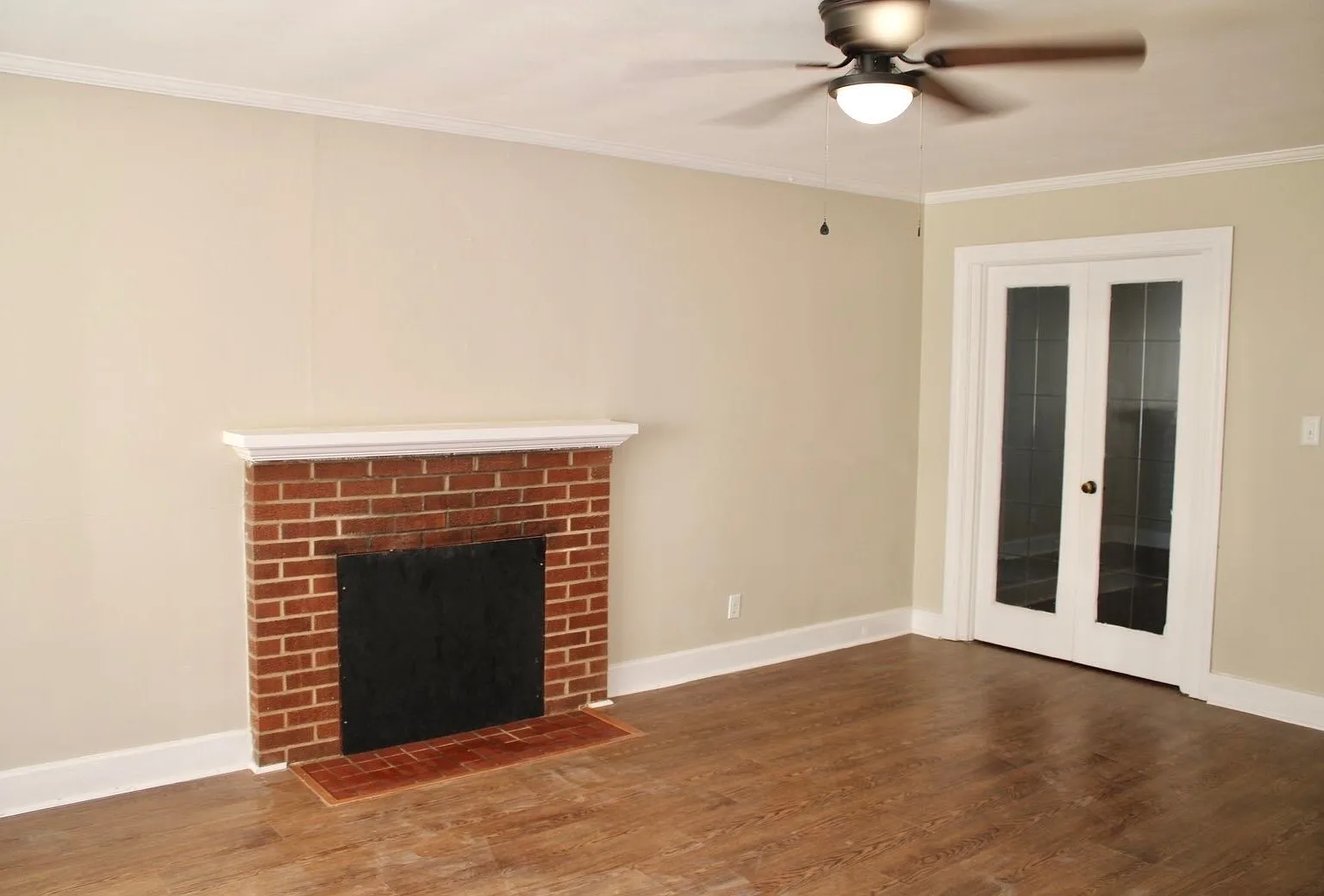 692 Brookdale Dr. — Photo 4
