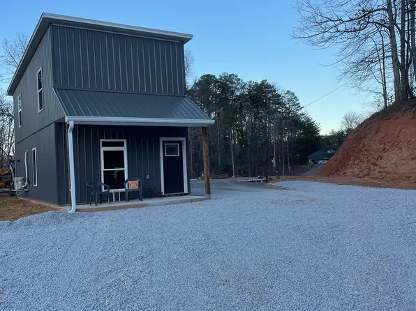20 E Ridge Dr, Bryson City, NC 28713