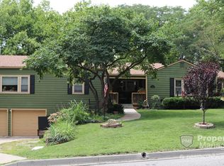 6524 Craig Rd, Overland Park, KS 66202