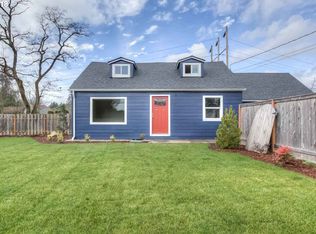 335 SW Meadow Dr, Beaverton, OR 97006