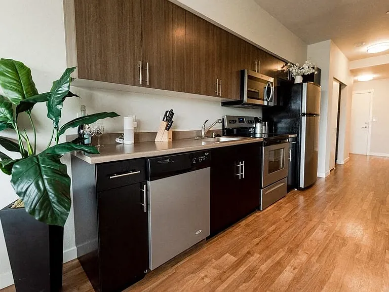 The Platform Apartments — Photo 9