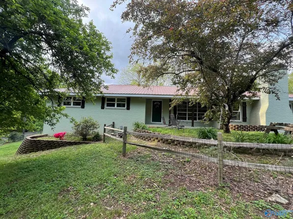 664 Hunt Rd, Arab, AL 35016