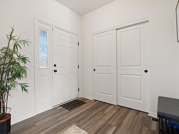 2nd image of 28609 Augusta Ln