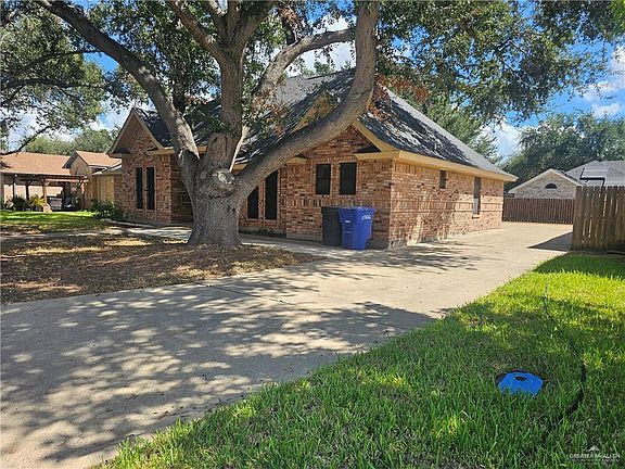3rd image of 6000 N 36th Ln