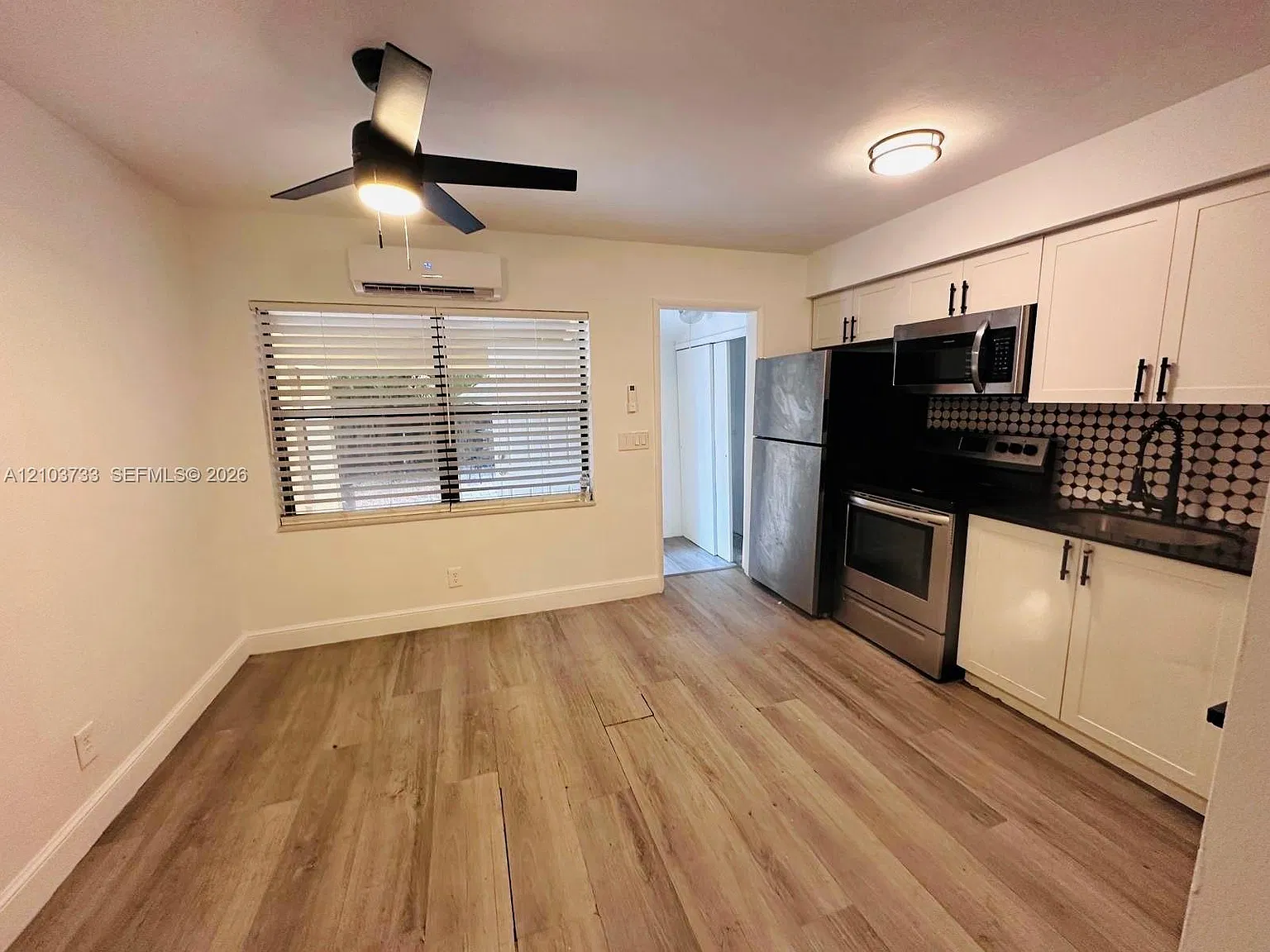Coral Point — Photo 1