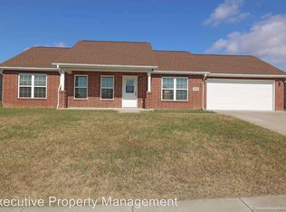 1752 Voyager Ct, Jackson, MO 63755