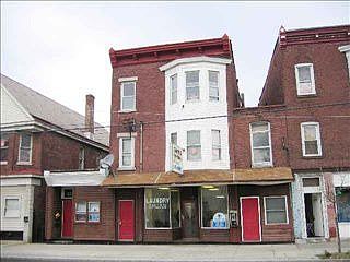 Building Photo 4