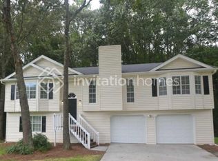 2290 Castle Royale Dr, Lawrenceville, GA 30043