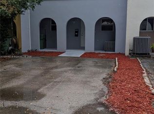 7184 W 3rd Ave, Hialeah, FL 33014