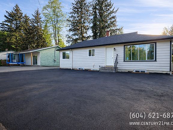 2nd image of 2329 Mouldstade Rd
