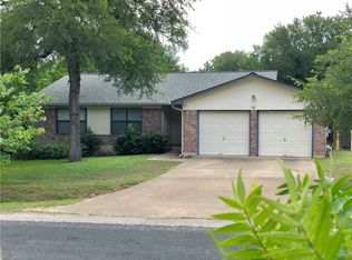 6837 Raccoon Run, Austin, TX 78736