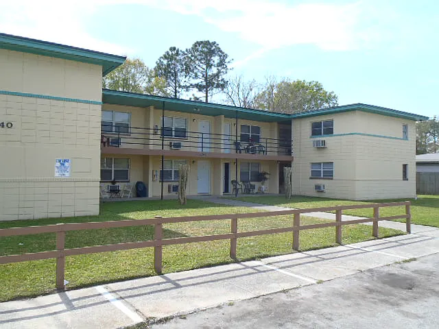 Shirley Apartments