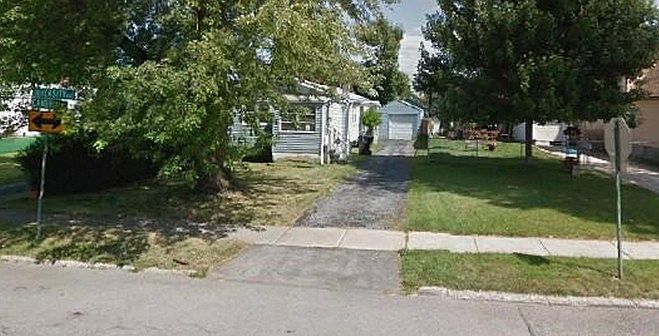1st image of 383 University Ave