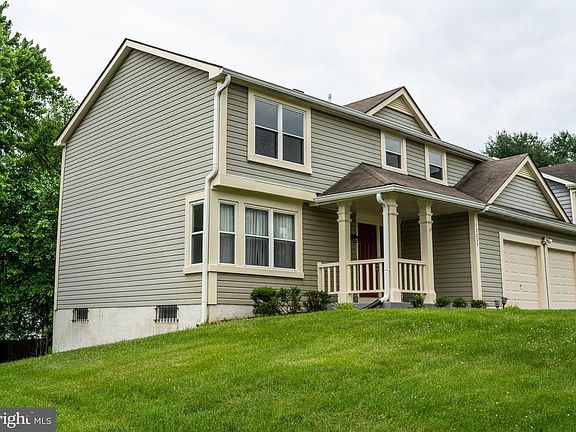 2nd image of 13204 Cabinwood Dr