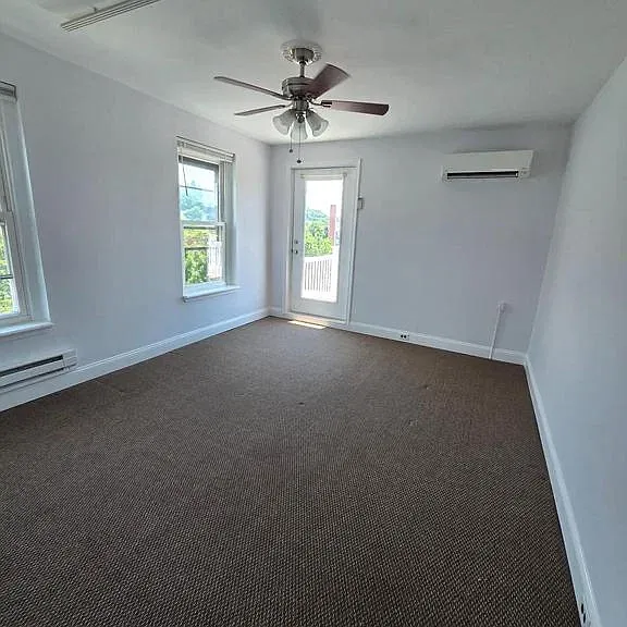 218 Ripka St #3 — Photo 13